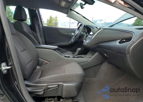 2020 Chevrolet Malibu Ls z USA, uszkodzony, nr VIN 1G1ZB5STXLF132702